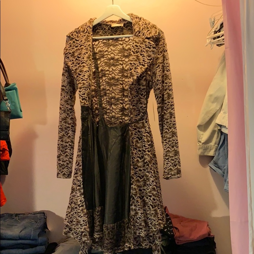 Beautiful, flowered pea coat - Picture 4 of 7